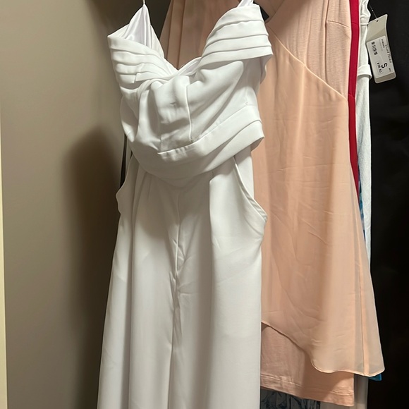Bebe size 0 white jumpsuit NWT - Picture 1 of 6